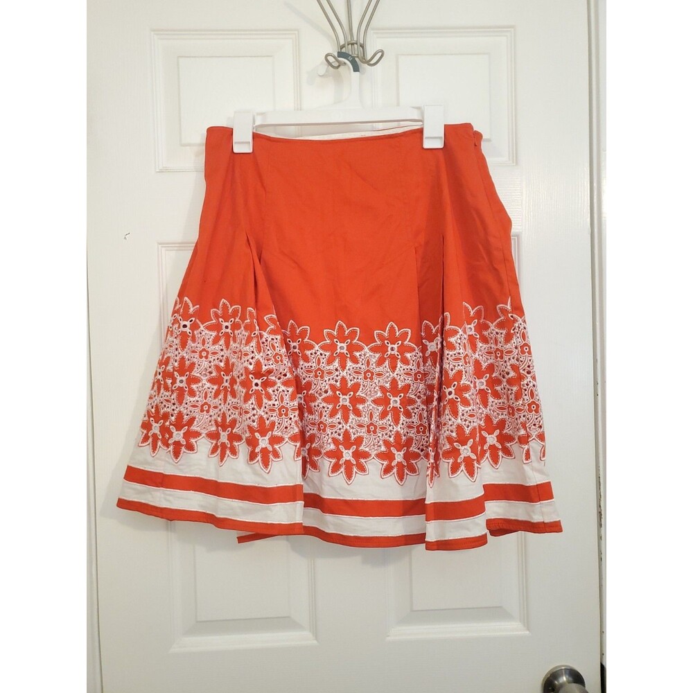 NWT Bandolino Red Orange Embroidered Floral Skirt White Striped Hem Sz 14